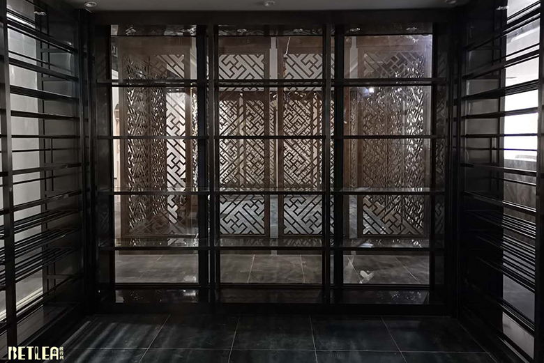 湖南娄底中西餐厅现代风格不锈钢整体酒窖