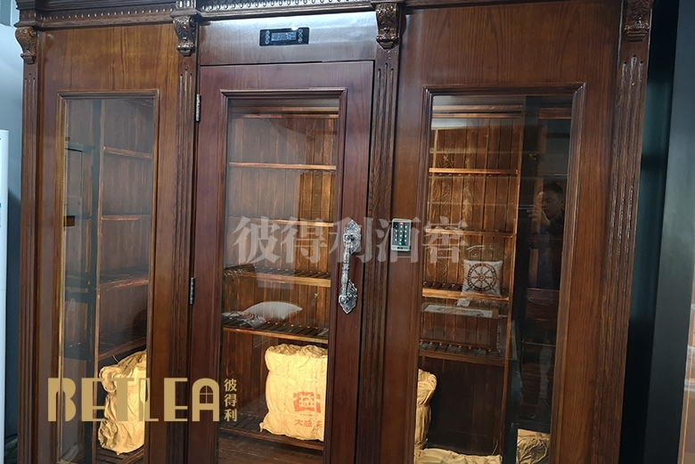 上海私人会所步入式雪茄房